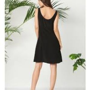 Lilysilk black dress, size small, NWT